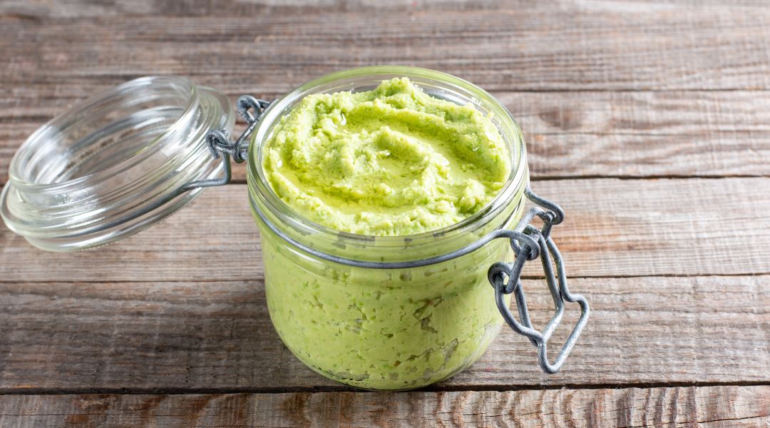 Verrine purée petits pois, chantilly rose