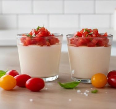 Panna cotta chèvre, tomates Magimix.