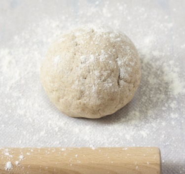 Pâtes brisées allégées (Pétrin XL) Magimix.