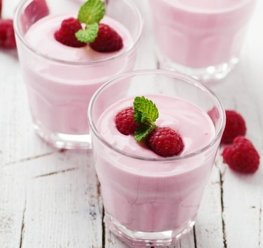 Grape and raspberry yogurt Magimix.