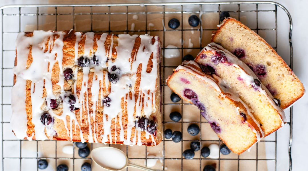 Cake moelleux aux myrtilles