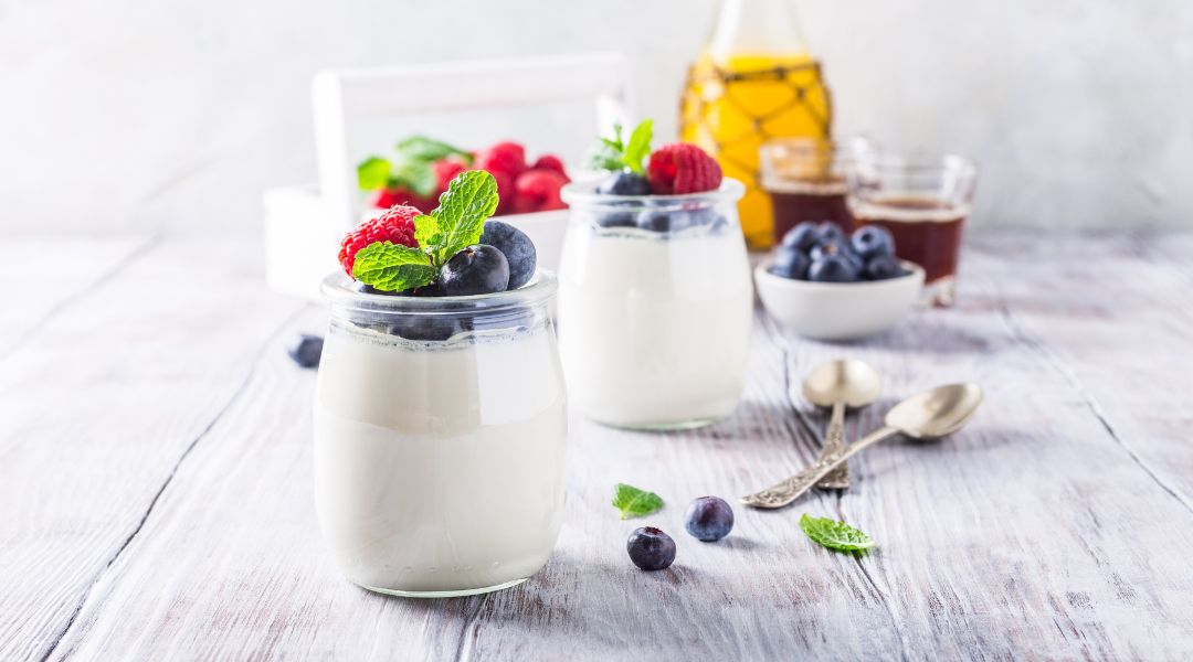 Plain yoghurt