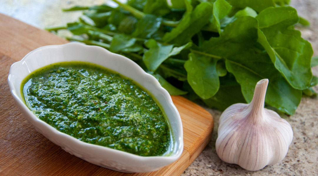 Bouchées concombre et pesto