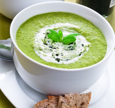 Minted pea soup Magimix.