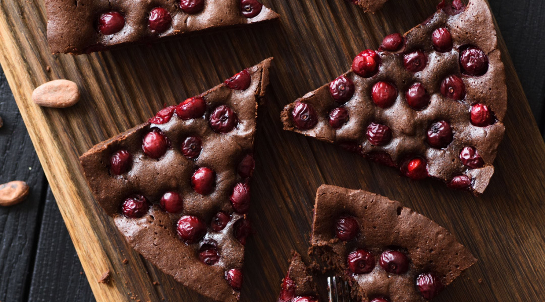 Cake aux cerises et au chocolat