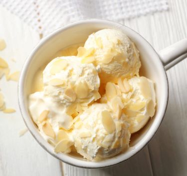 Glace aux amandes caramélisées Magimix.
