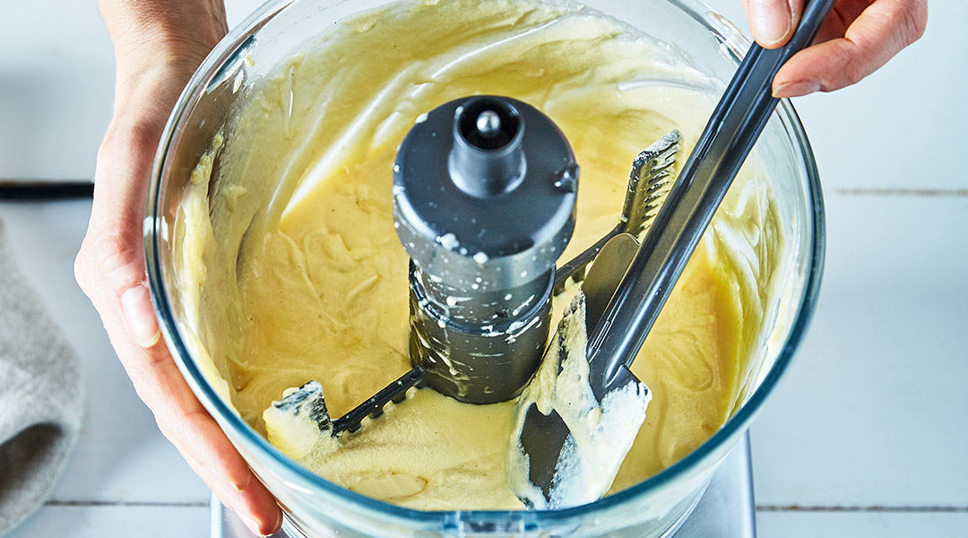 Mousseline Cream Recipe (Crème Mousseline)