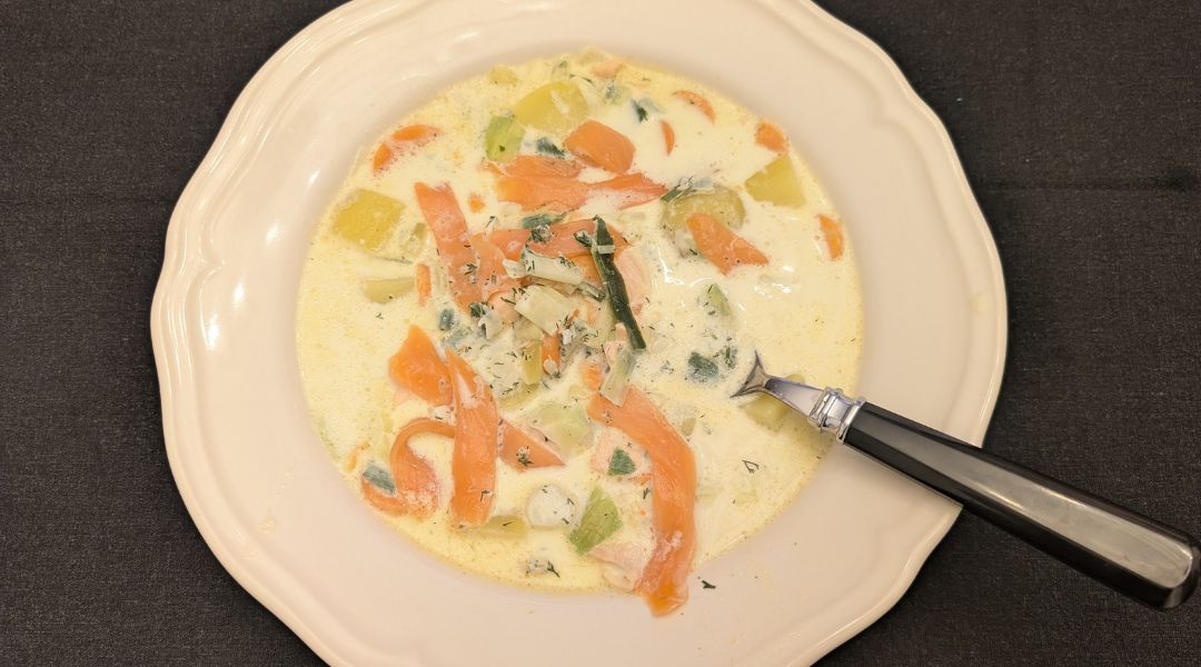 Soupe aux légumes et au saumon
