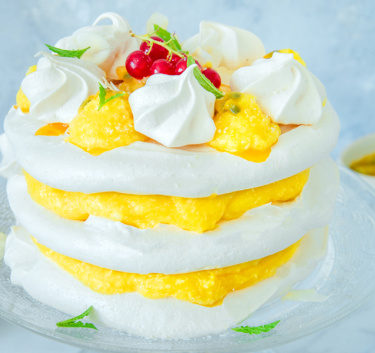 Pavlova, mango et passion curd Magimix.