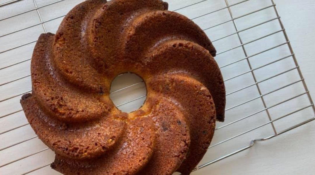Vanilla sponge cake
