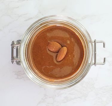 Pâte à tartiner aux amandes Magimix.