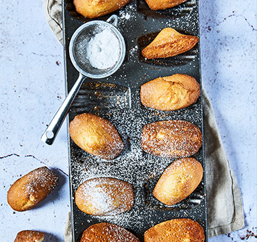 Madeleines Magimix.