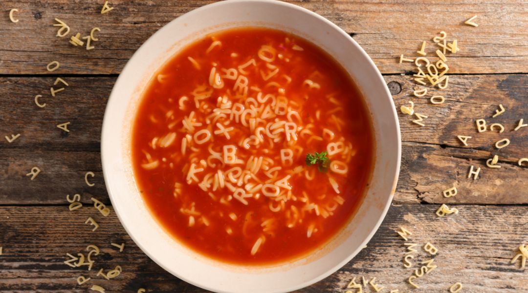 Soupe de tomates et pâtes alphabet