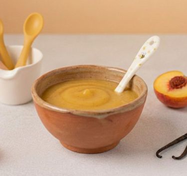 Peach compote with vanilla Magimix.
