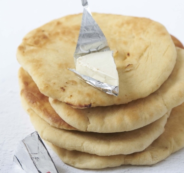 Cheese naan Magimix.
