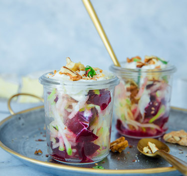 Verrines pomme, betterave, camembert Magimix.