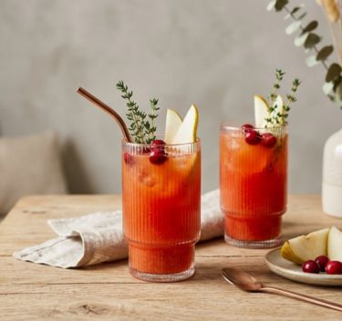 Jus cranberries, orange, poire Magimix.